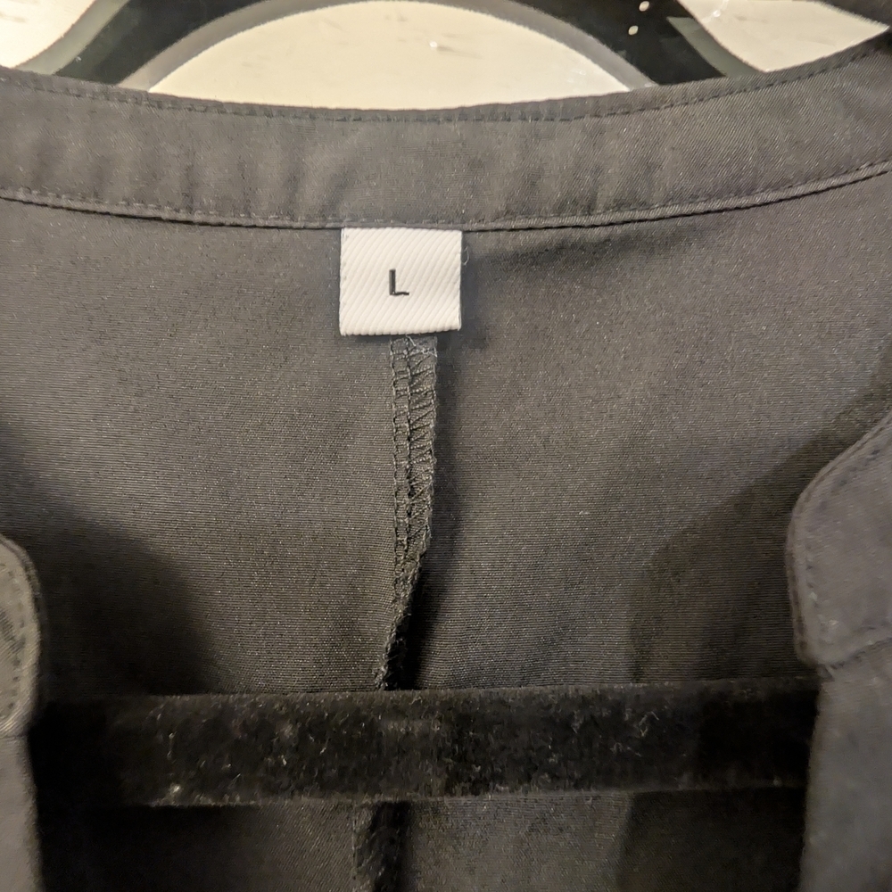 Black Sleeveless Dress - Picture 3 of 7